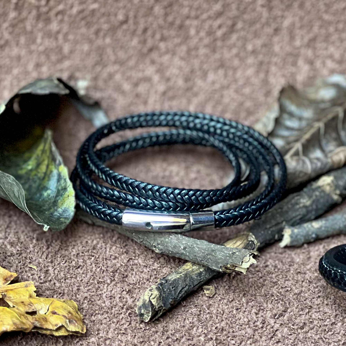 Pulseira de Aço Duo Couro black 5mm Ajustável - foto 3