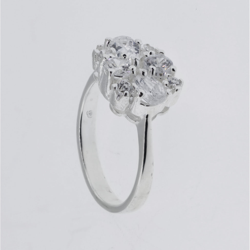 Anel de Prata Encanto Zircônias Brancas 15x10