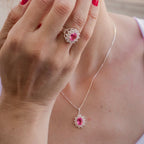 Anel de Prata Coleção Queens Oval Cristal Safira Rosa 6x8mm e Zircônias Brancas - foto 2