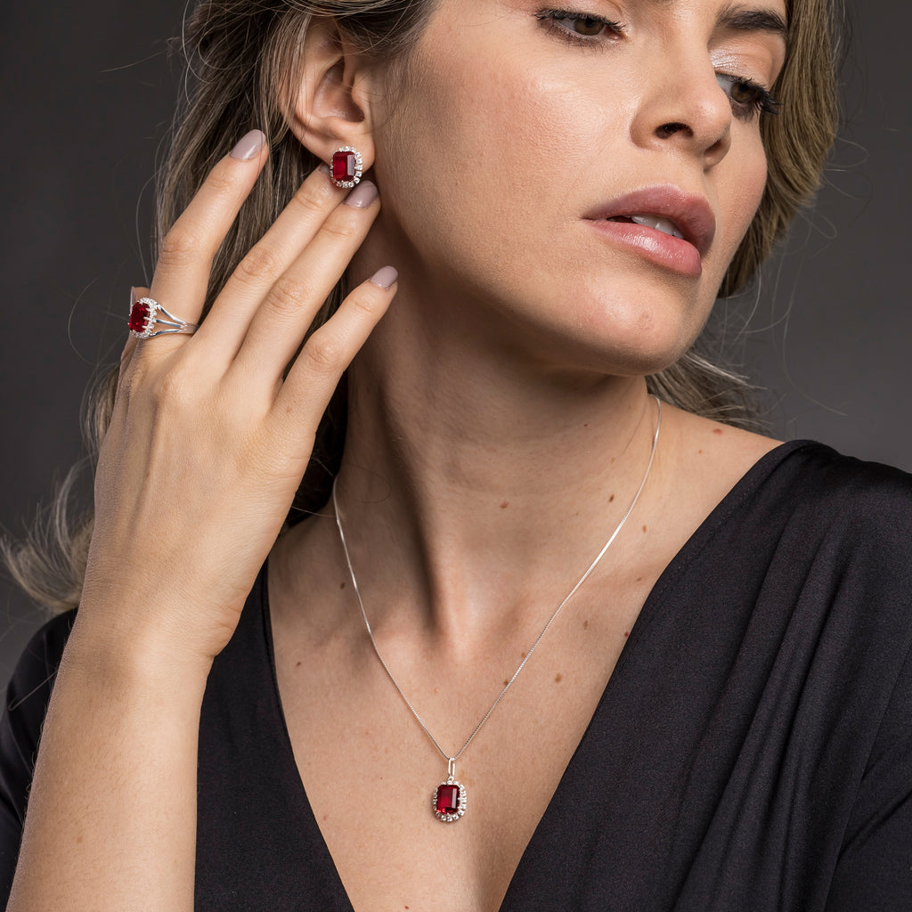 Anel de Prata Coleção Queens Cristal Safira Rubi 8x10mm e Zircônias Brancas - foto 4