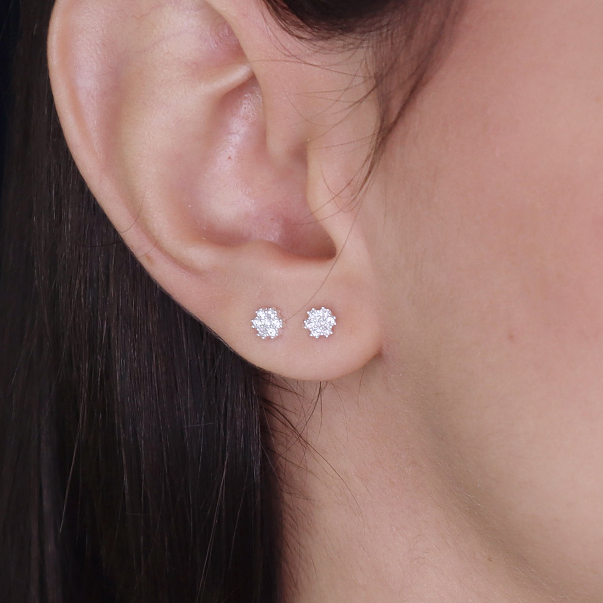 Brinco de Prata Coleção Florescer com Zircônias Brancas - foto 3