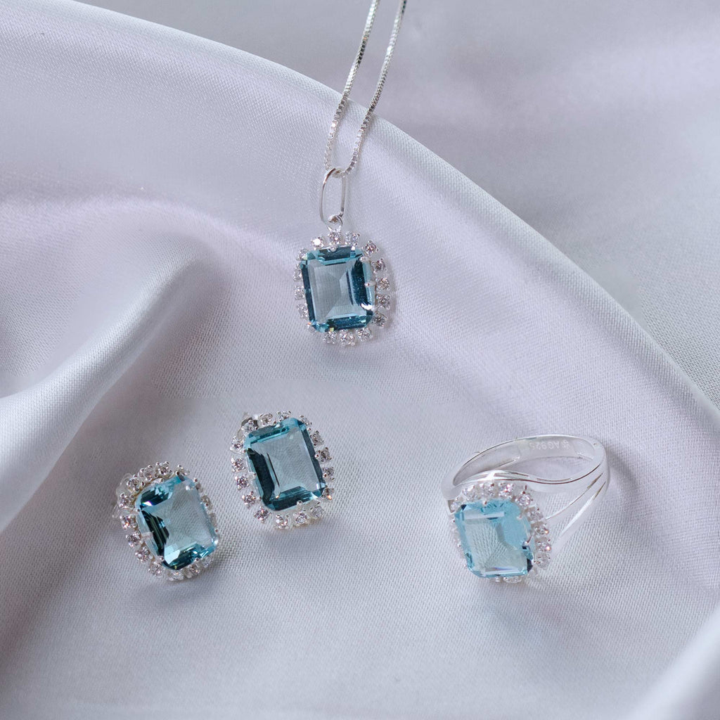 Anel de Prata Coleção Queens Cristal Topázio Sky 8x10mm e Zircônias Brancas - foto 3